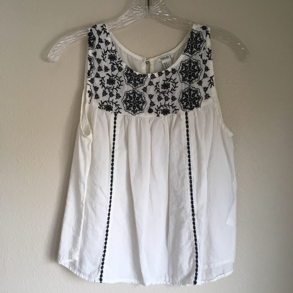 Embroideres Tank Top